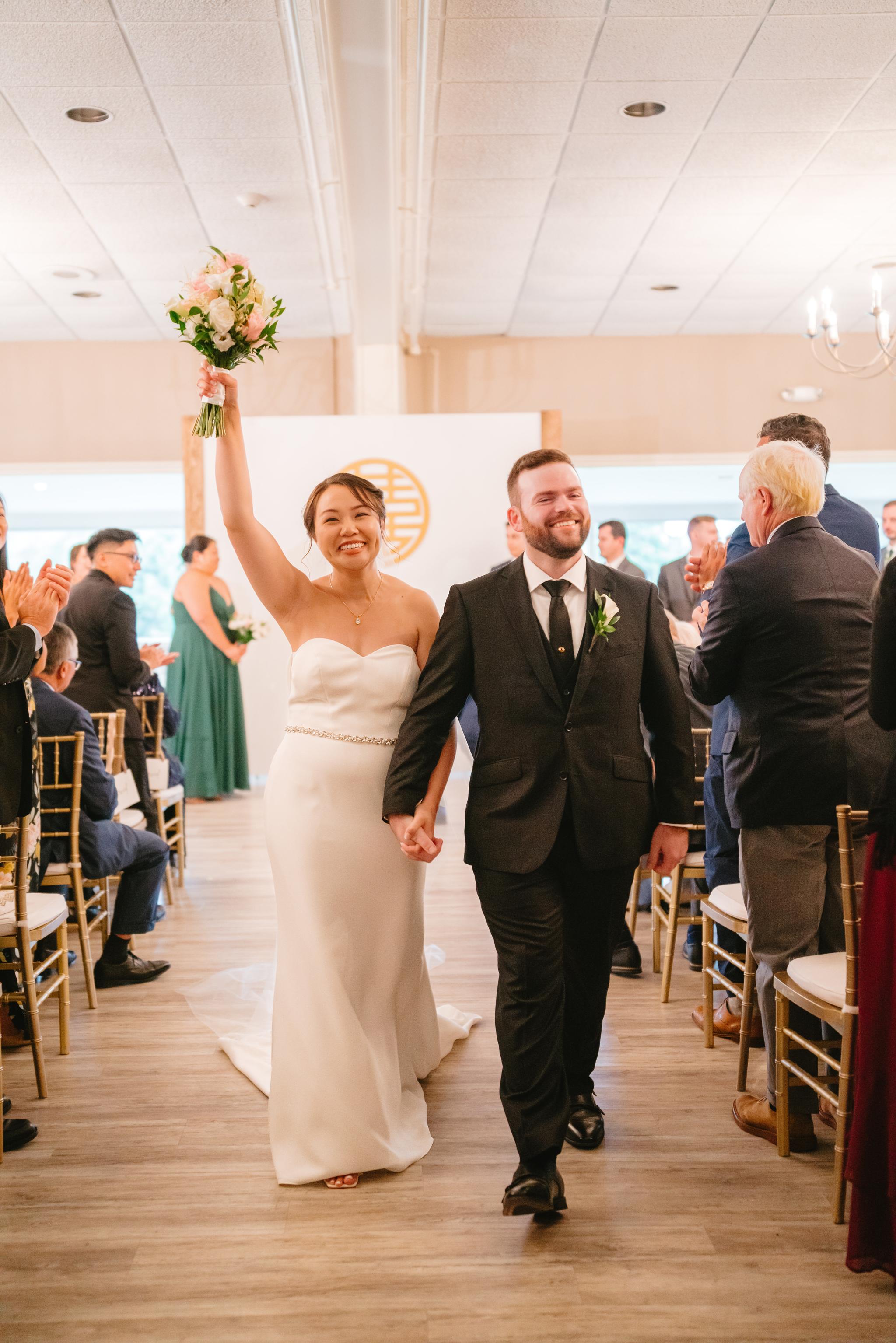 Pleasant Valley Country Club Wedding - Sam and Justin